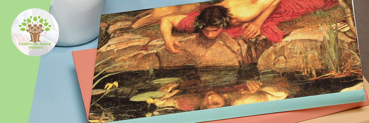 La satisfacción de la propia imagen se identifica en el mito de Narciso