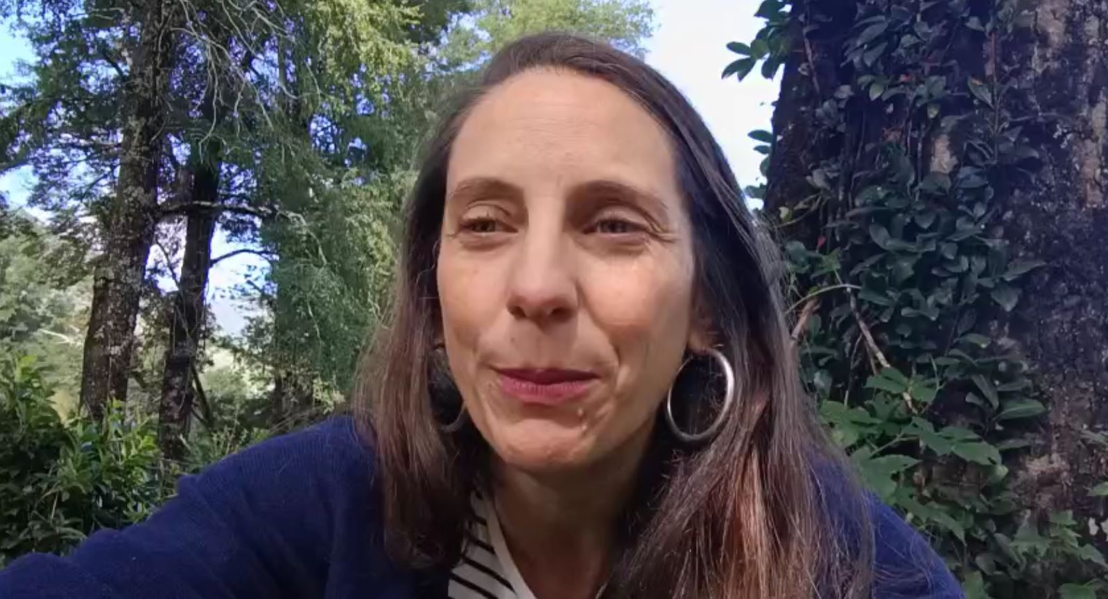 Javiera estará contigo en todo el proceso sin juzgar. Javiera experta en refuerzo de habilidades parentales. trabaja las paternidades desde un enfoque conciente y respetuoso.