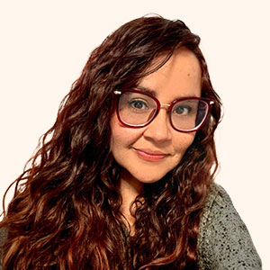 Psicóloga, con experiencia clínica desde un Enfoque Sistémico Estratégico en depresión, ansiedad, trastorno bipolar, Psicóloga Carol Vanessa Lisperguer González, con experiencia clínica desde un Enfoque Sistémico Estratégico en depresión, ansiedad, trastorno bipolar,