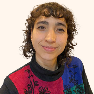Psicóloga, trabaja desde una perspectiva de género, además del constructivismo como enfoque psicológico Psicóloga Paola Andrea Mancilla Almonacid, trabaja desde una perspectiva de género, además del constructivismo como enfoque psicológico
