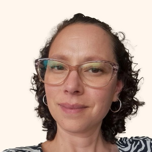 Psicóloga, Acompañamiento en puérperas y maternidad, experiencia de acompañamiento a pacientes oncológicos Psicóloga Vania Antonieta Aguilera Arriagada, Acompañamiento en puérperas y maternidad, experiencia de acompañamiento a pacientes oncológicos