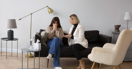 Trabajamos con un enfoque personalizado, adaptándonos a las necesidades específicas de cada paciente Tratar trastornos emocionales, conductuales, psicológicos o situaciones de crisis