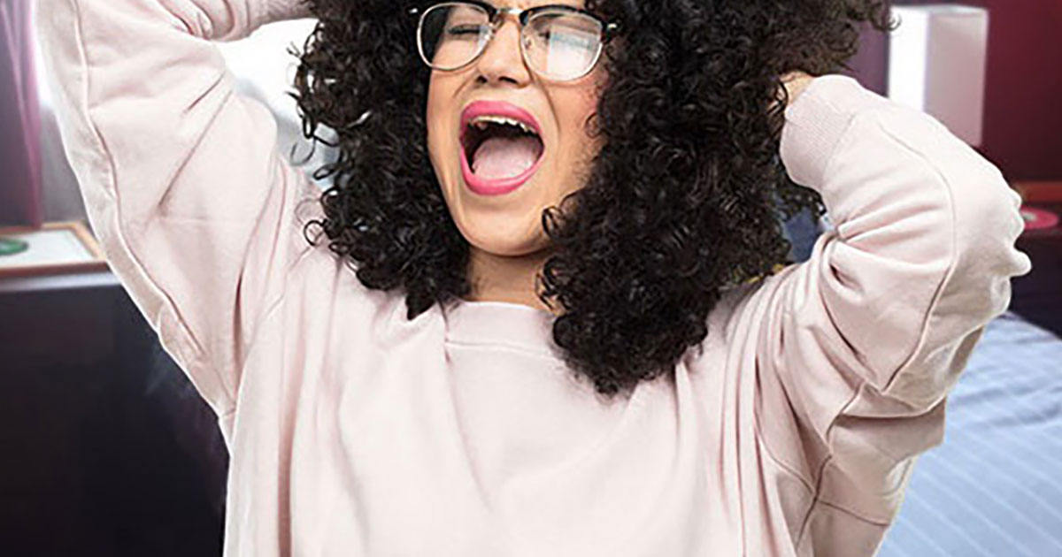 Comprendiendo el trastorno de tricotilomanía El trastorno de arrancarse el cabello está relacionado con una ansiedad profunda